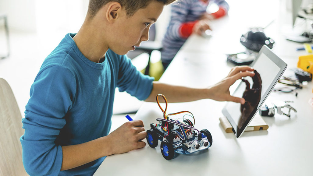 ProtoTips: Proyectos educativos en robótica y automatización